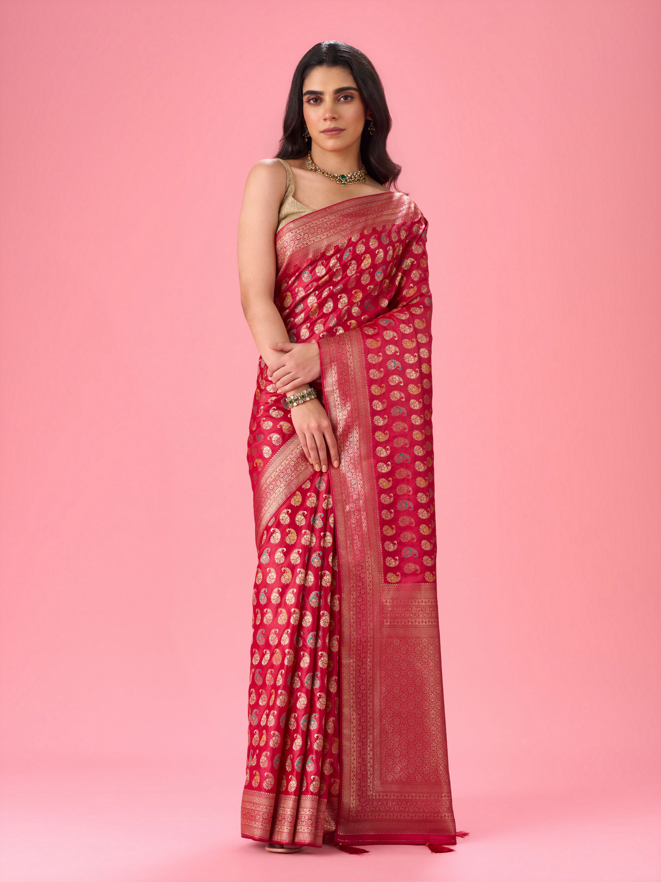 Mohey Women Ravishing Rani Pink Saree