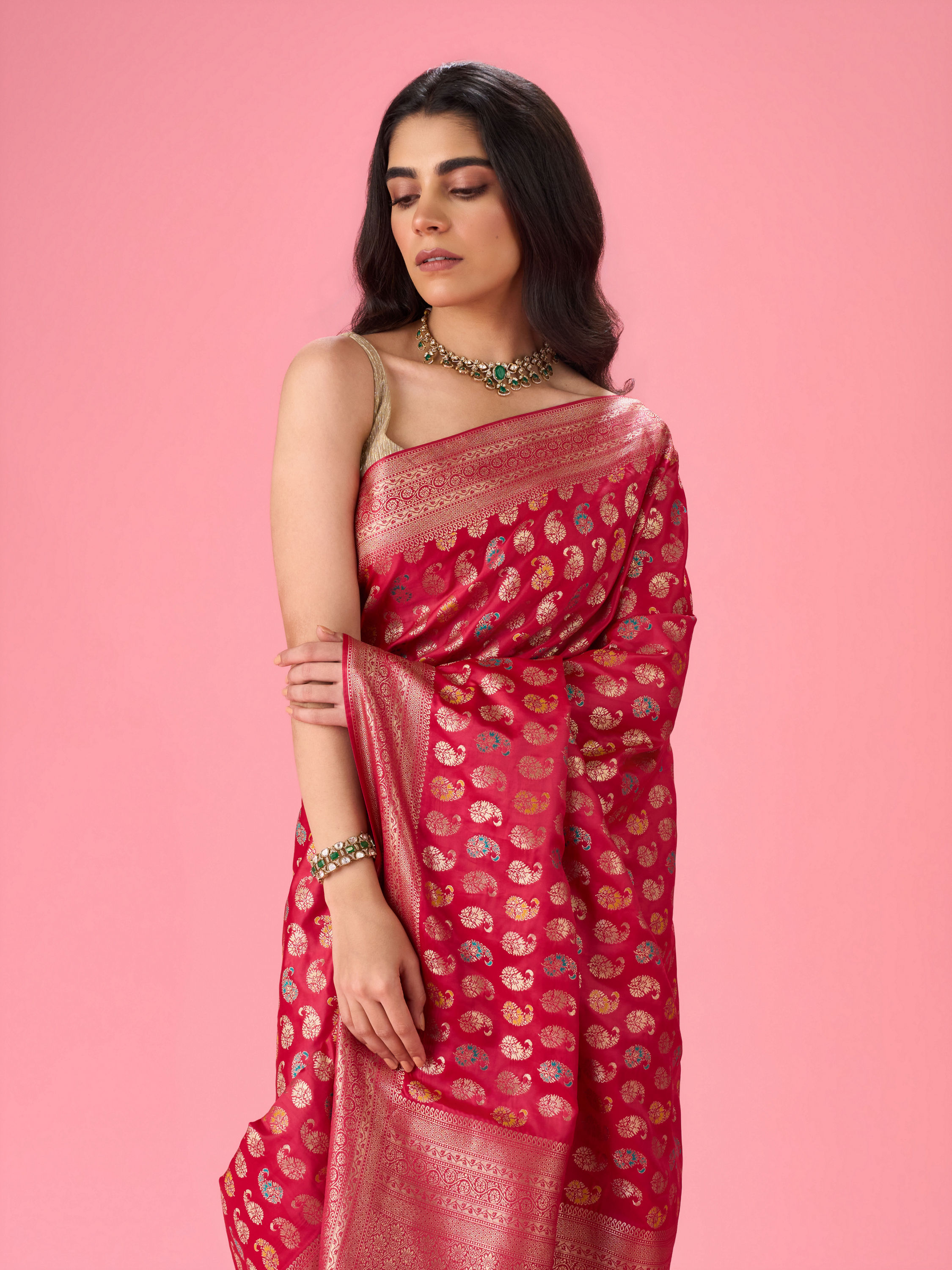 Mohey Women Ravishing Rani Pink Saree
