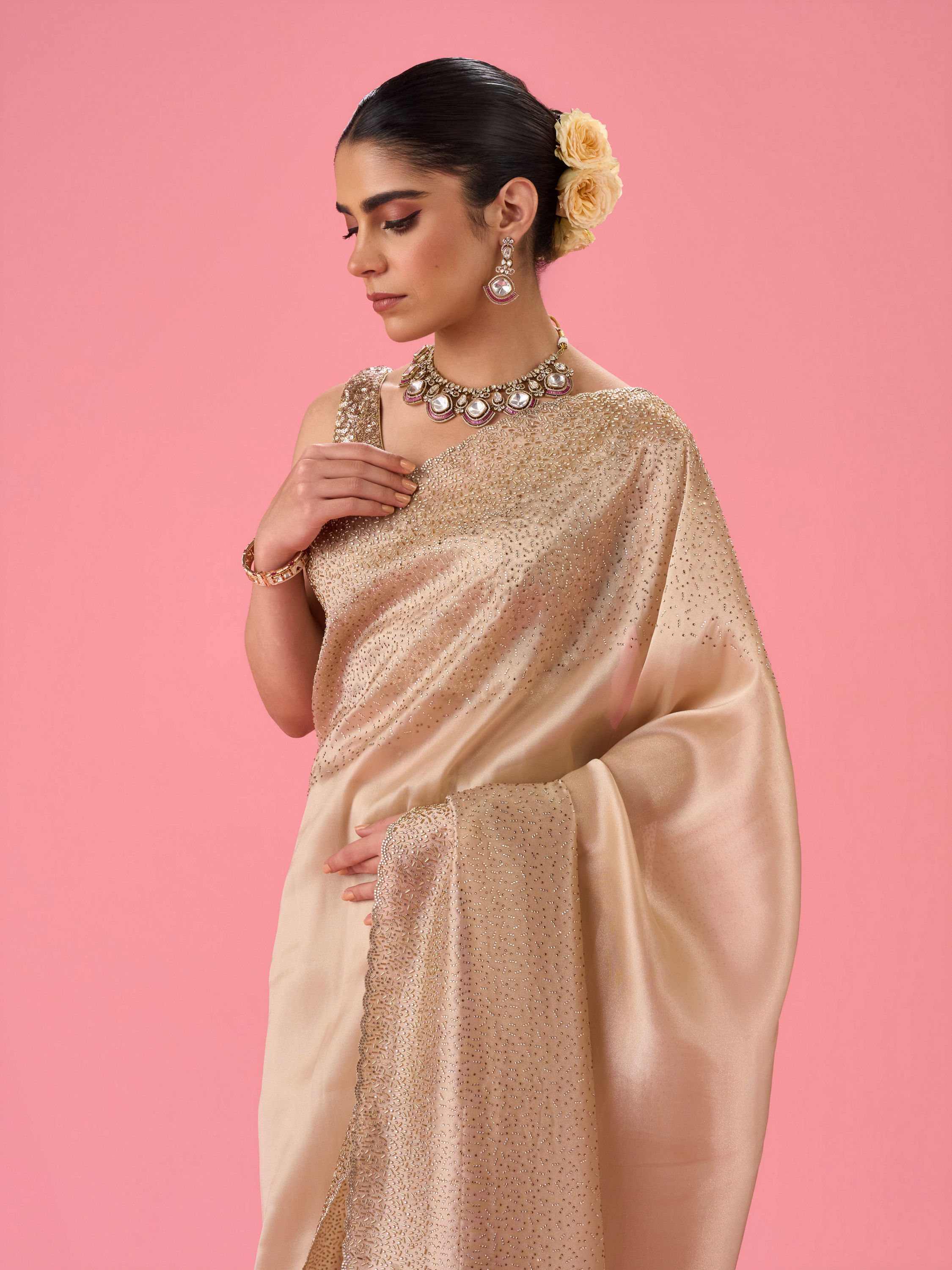 Mohey Women Elegant Purple Organza Saree