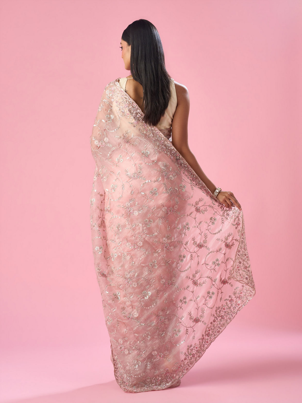 Mohey Women Pink Organza Saree with Sequin and Thread Work