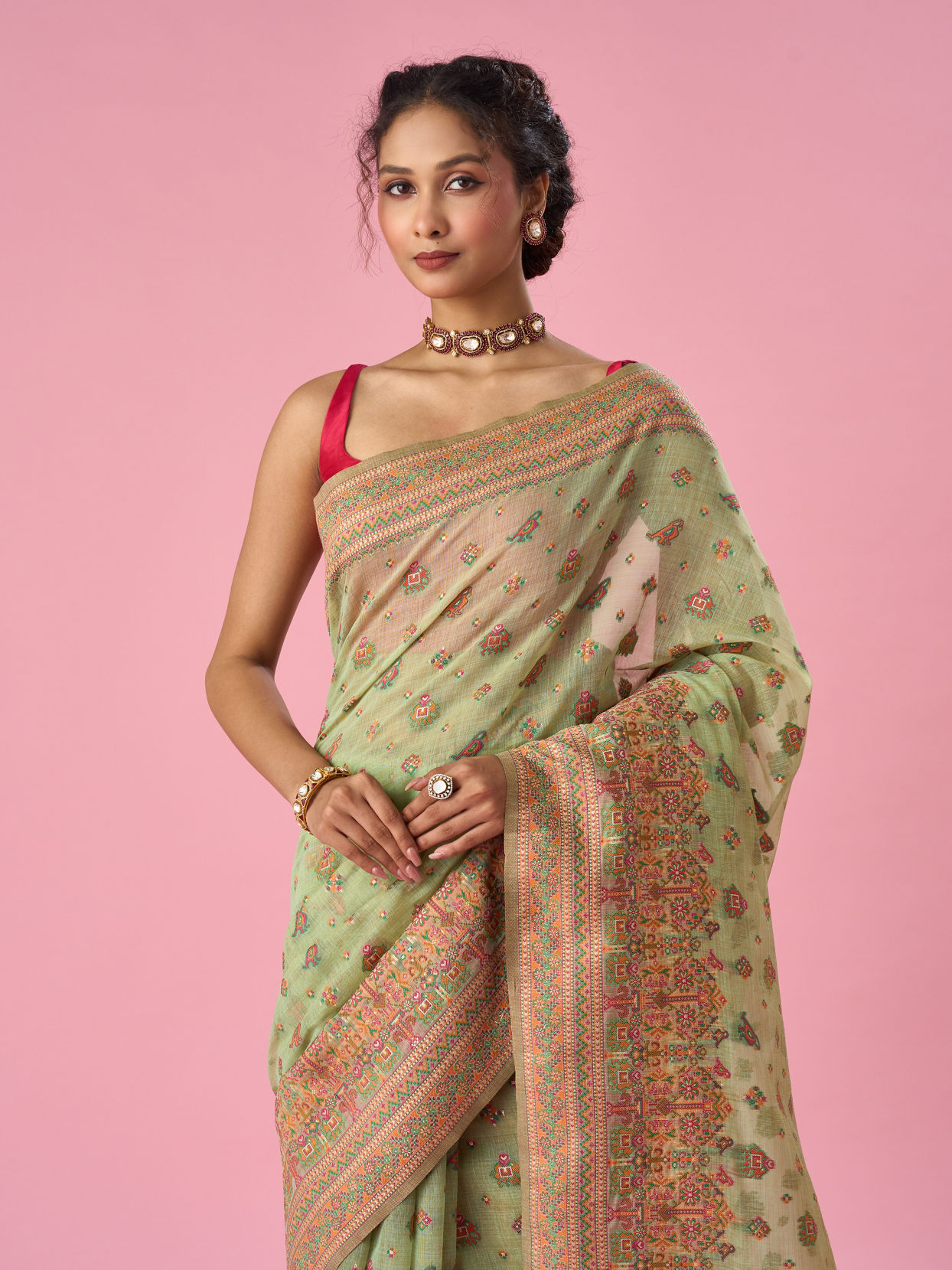 Mohey Women Green Silk Banarasi Saree with Weave Design
