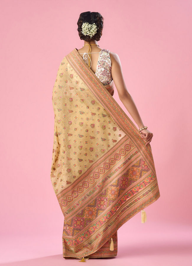 Mohey Women Light Yellow Art Silk Saree with Weave Design