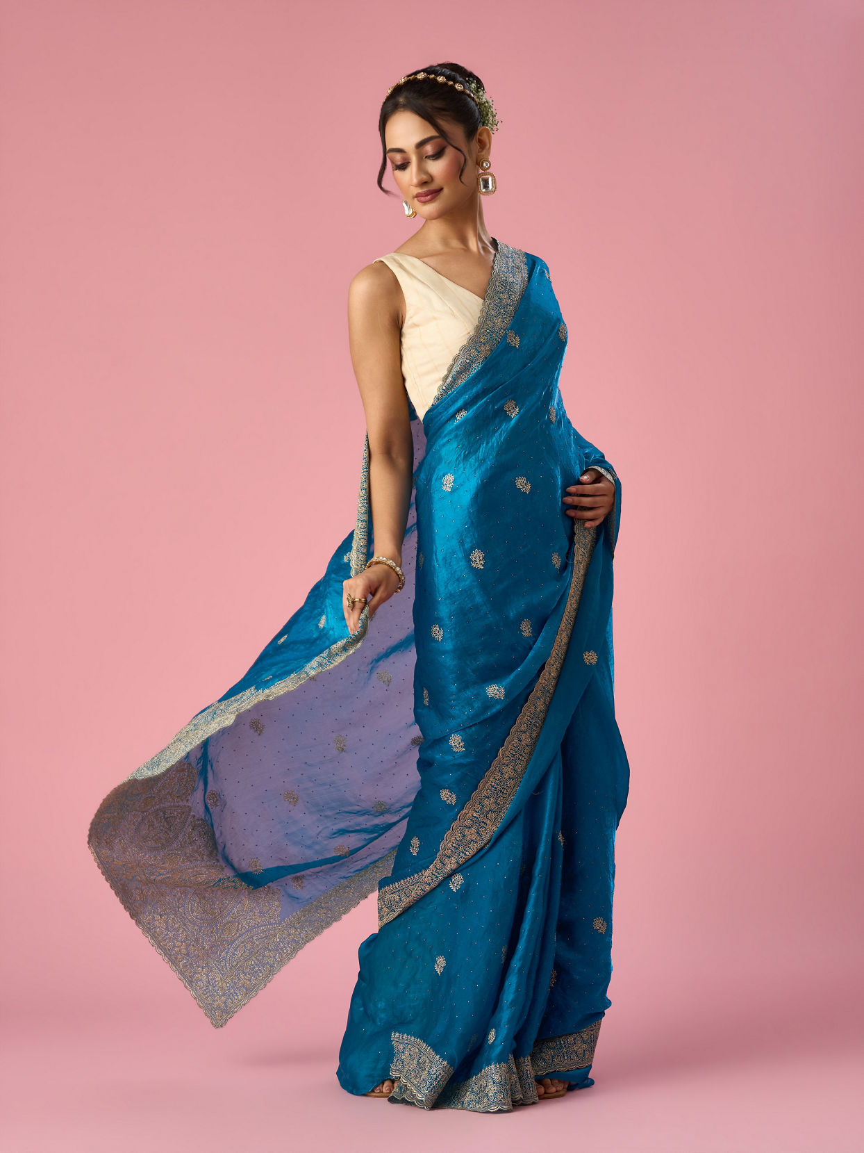 Mohey Women Blue Organza Saree with Stone Work
