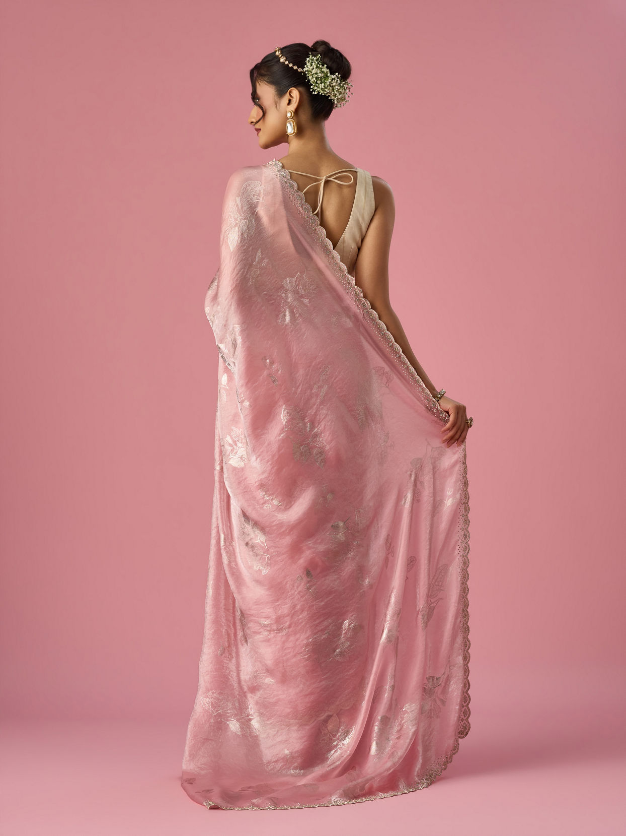 Mohey Women Pink Organza Saree with Stone Work