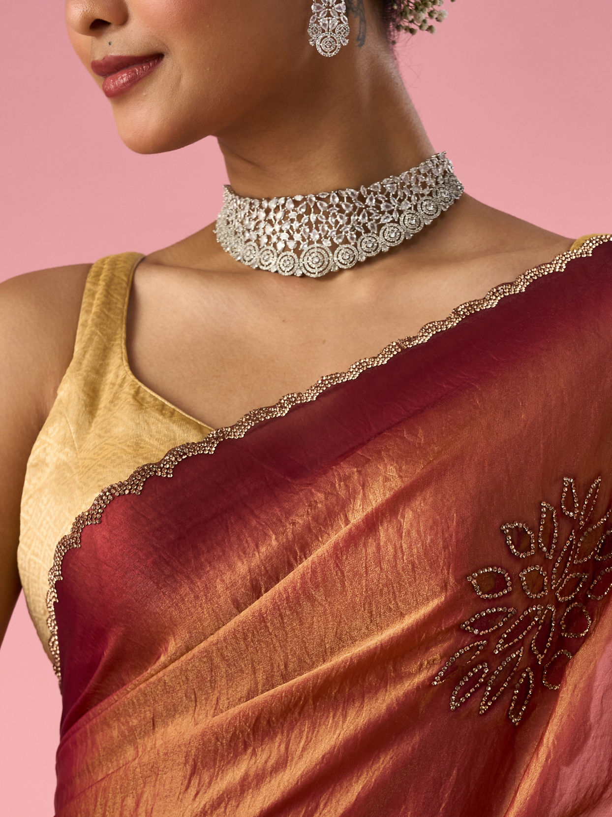 Mohey Women Pink Organza Printed Saree