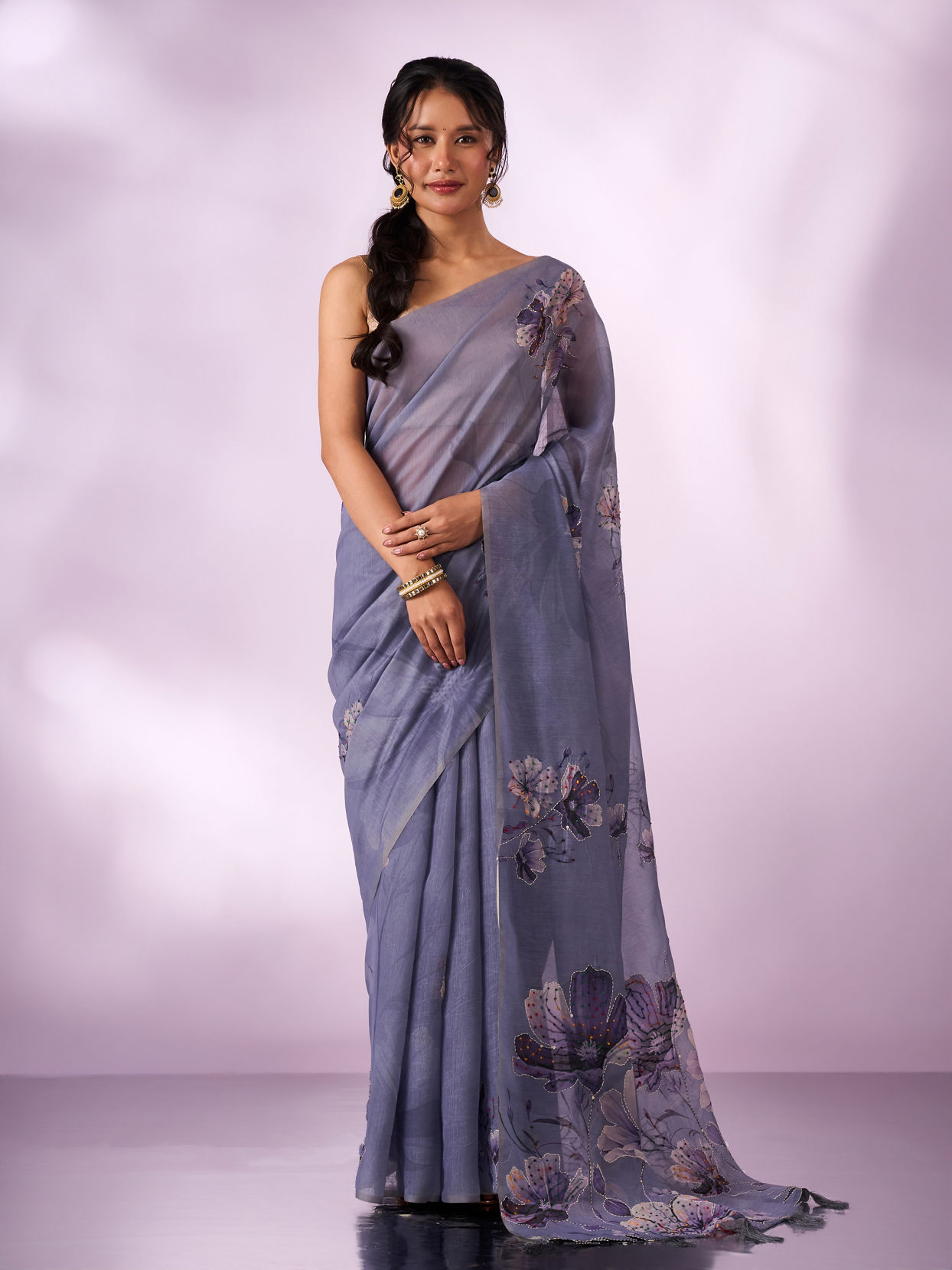 Mohey Women Grey Silk Saree with Sequin Work