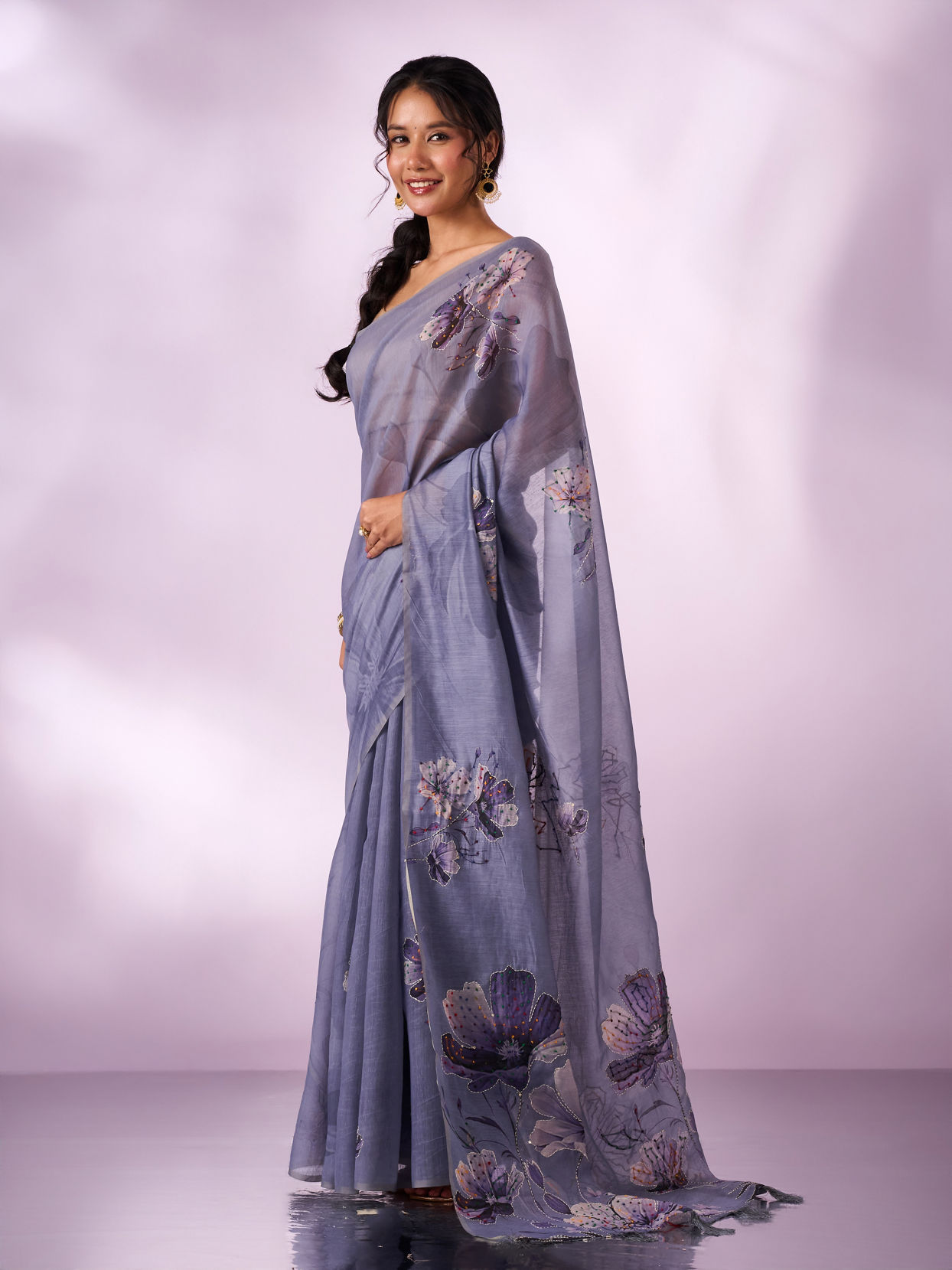 Mohey Women Grey Silk Saree with Sequin Work