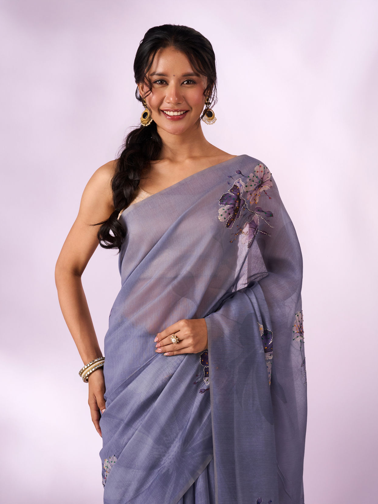 Mohey Women Grey Silk Saree with Sequin Work