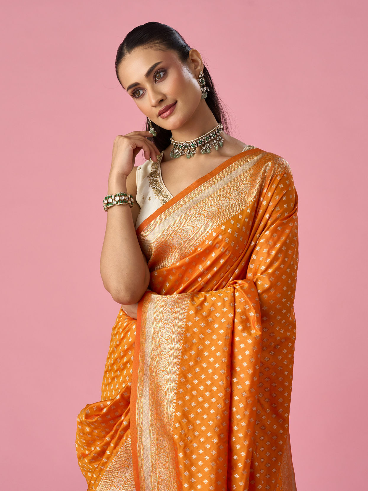 Mohey Women Yellow Art Silk Saree with Weave