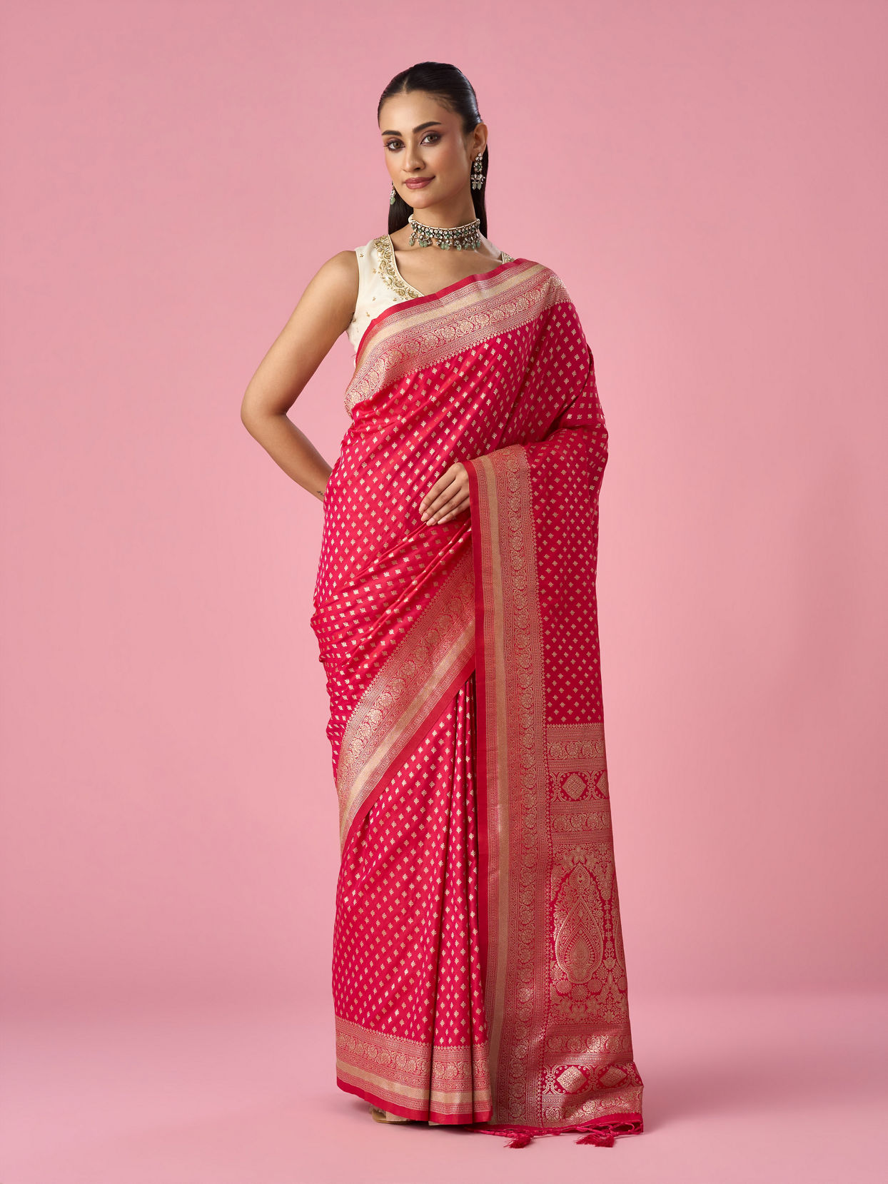 Mohey Women Pink Art Silk Saree with Weave Detail