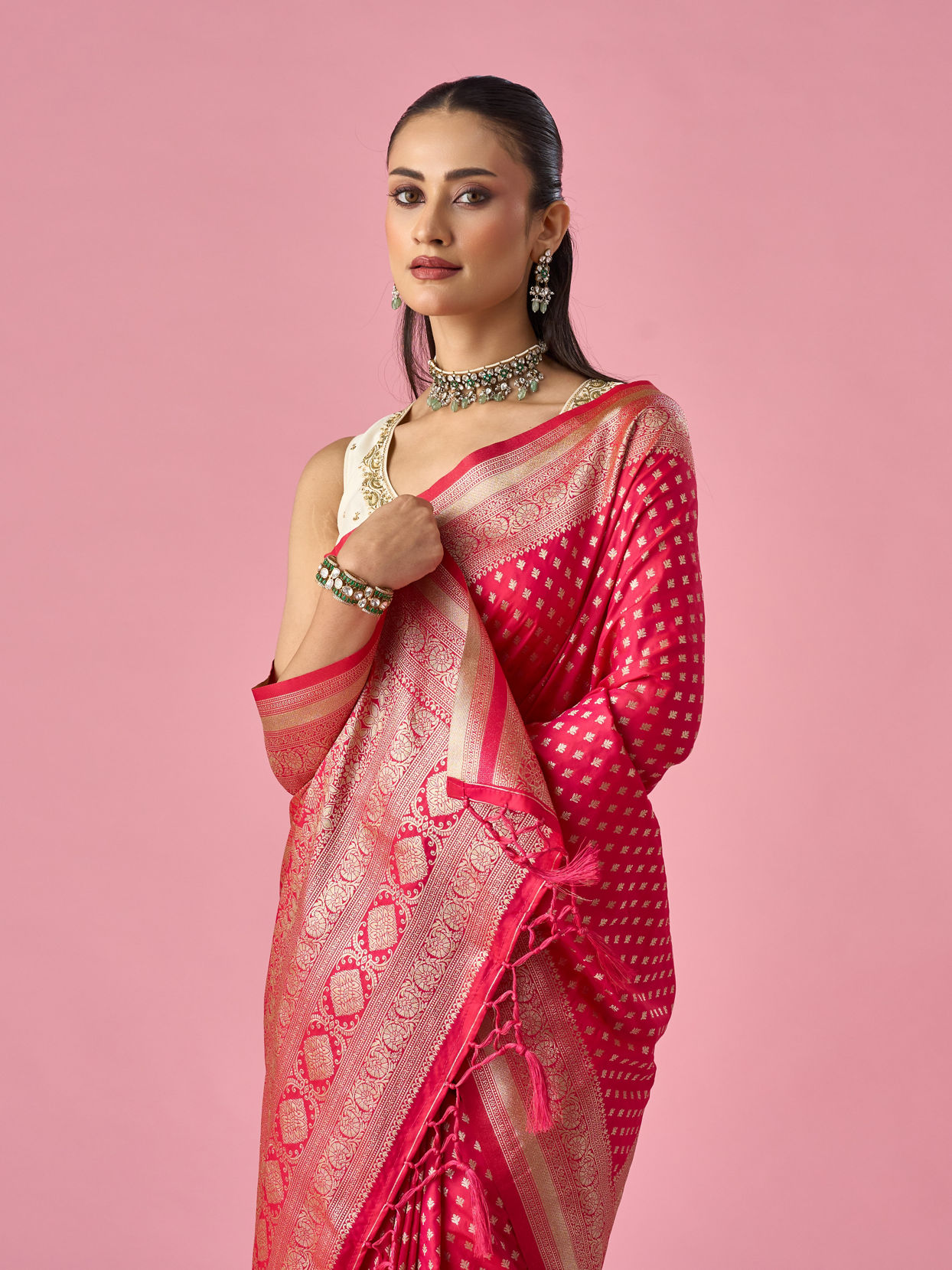 Mohey Women Pink Art Silk Saree with Weave Detail