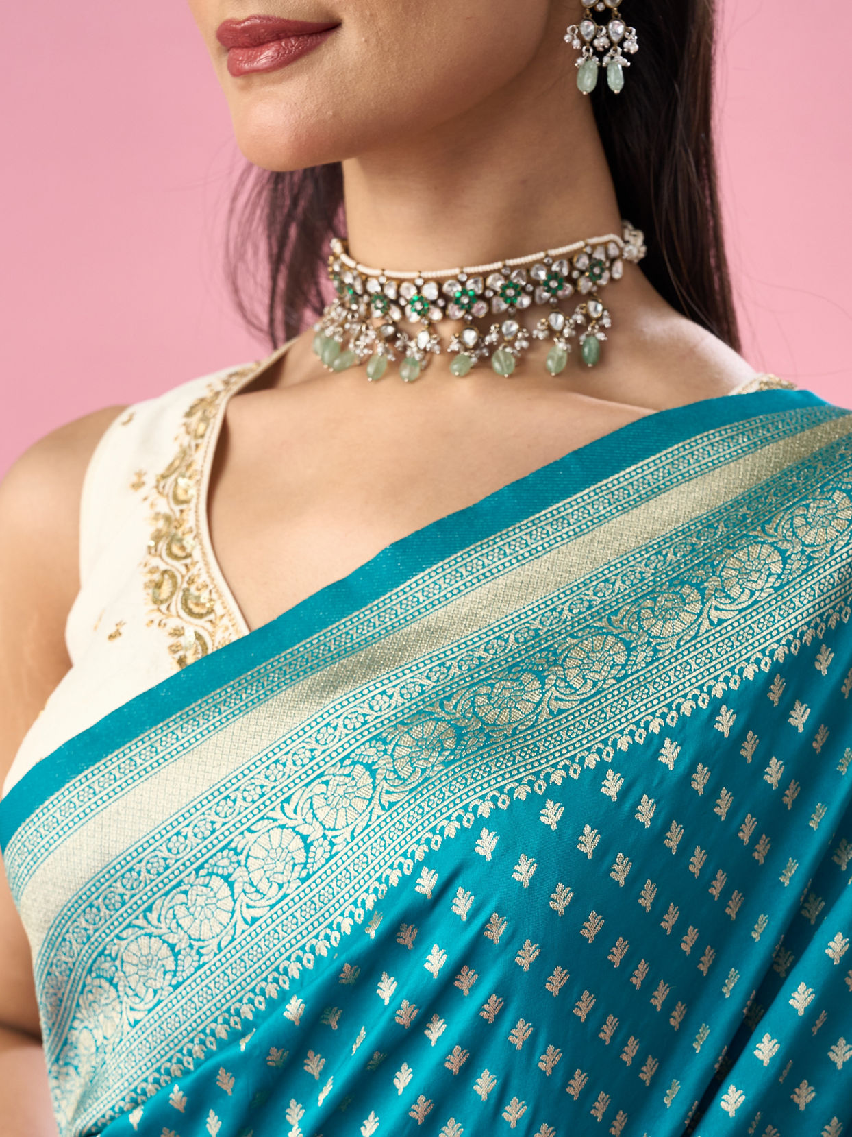 Mohey Women Green Art Silk Saree with Weave