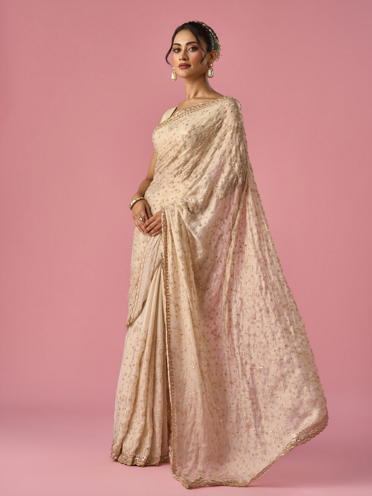 Mohey Women Cream Chiffon Saree with Hand Embroidery