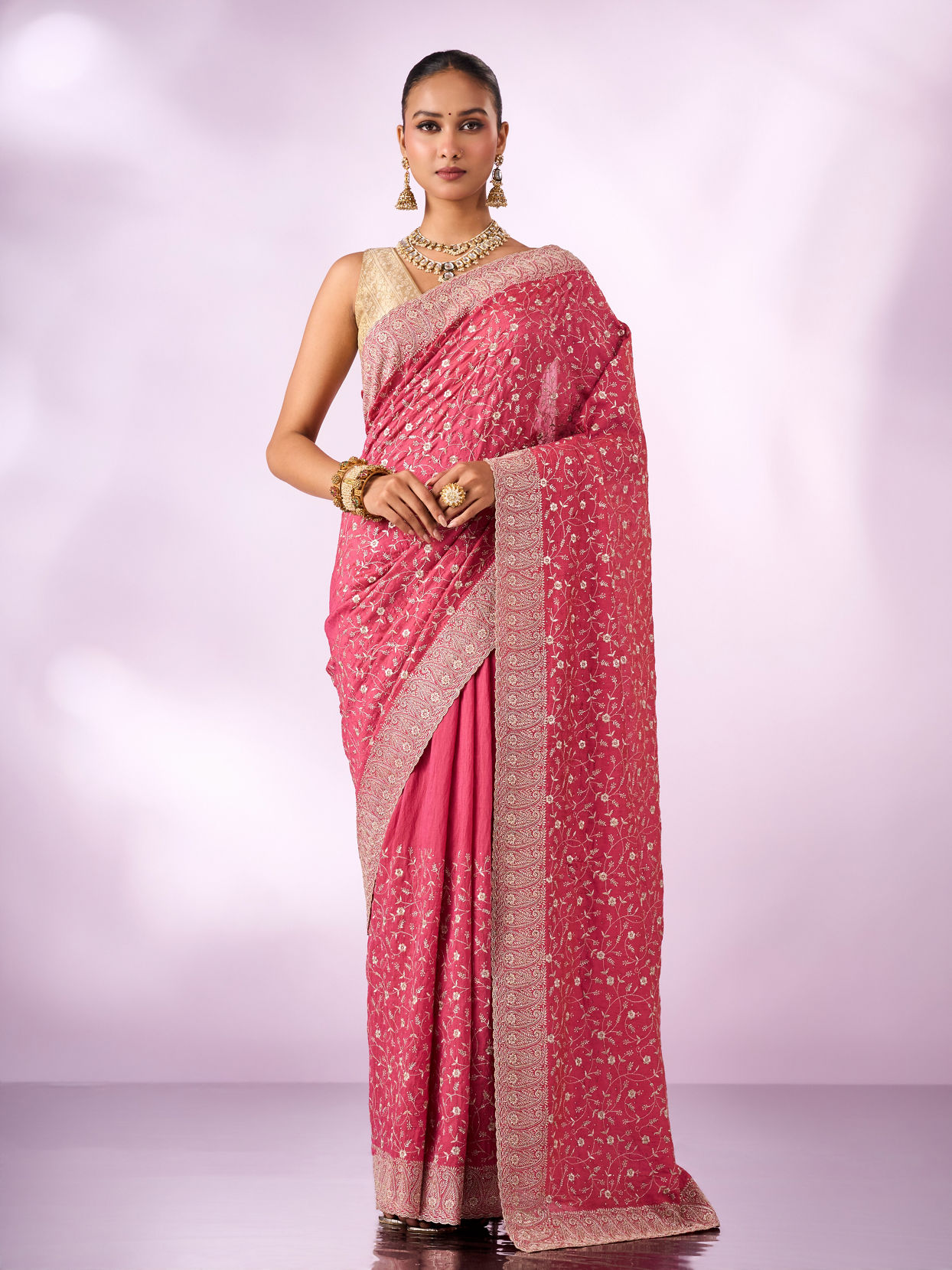 Mohey Women Pink Crepe Saree with Stone Work
