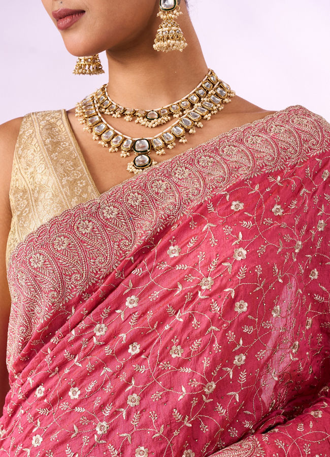 Mohey Women Pink Crepe Saree with Stone Work