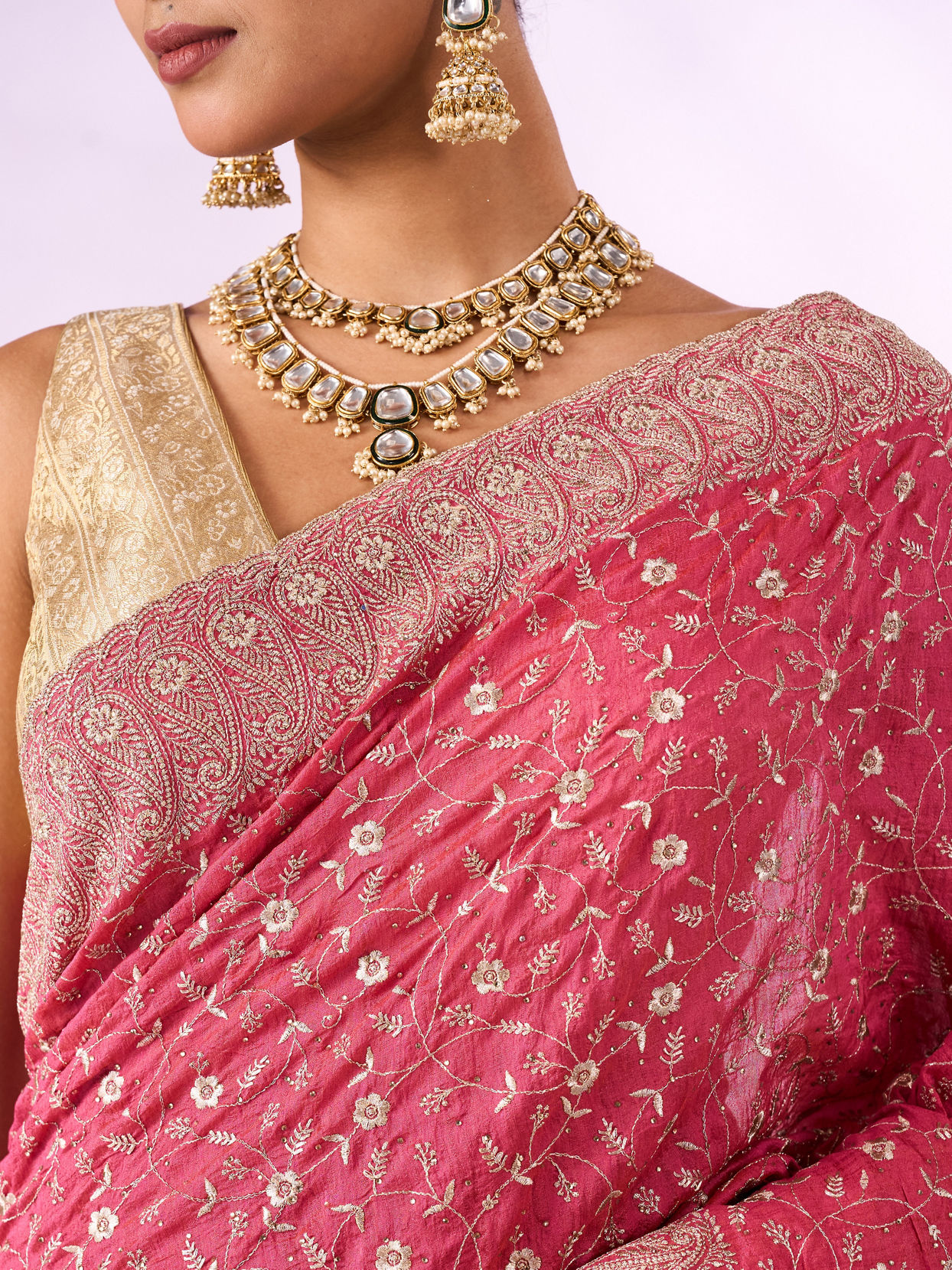 Mohey Women Pink Crepe Saree with Stone Work
