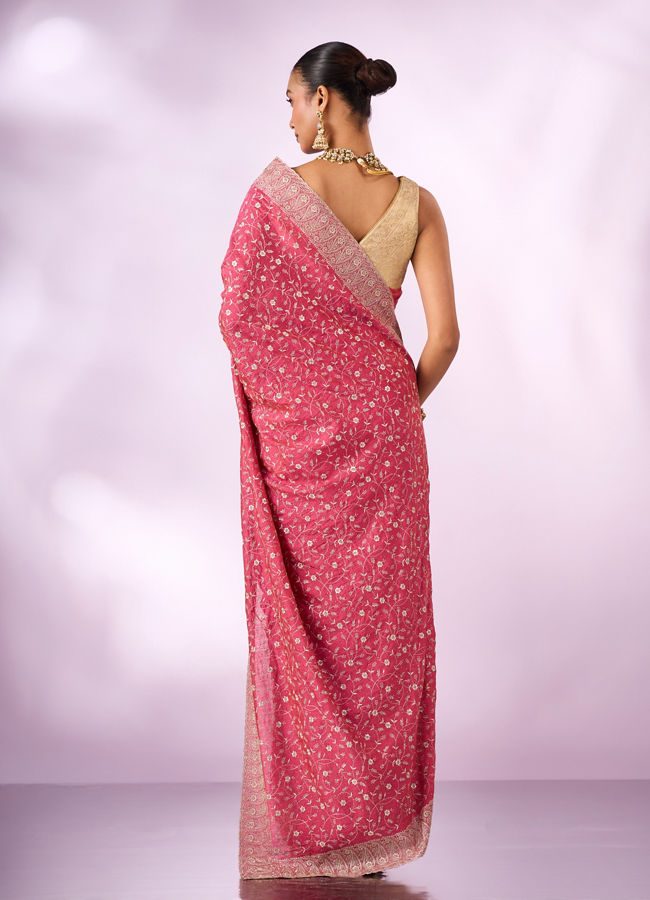 Mohey Women Pink Crepe Saree with Stone Work