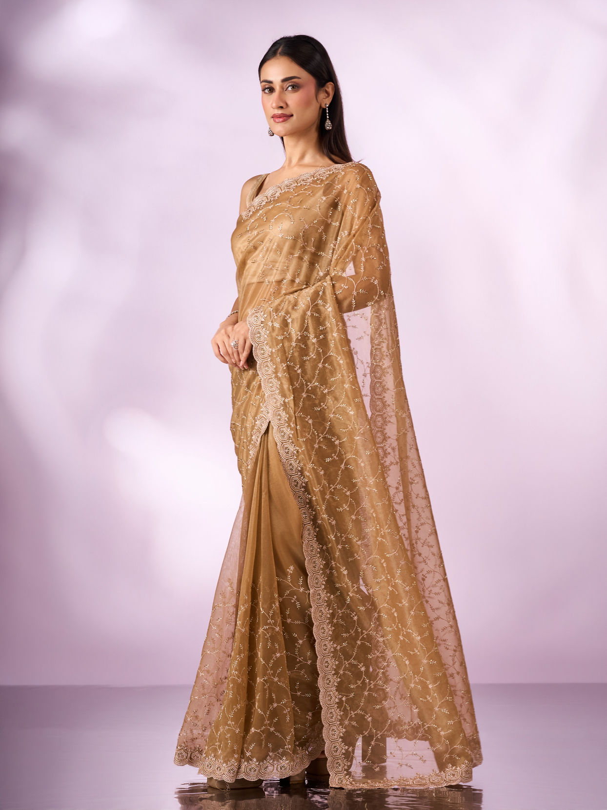 Mohey Women Green Net Saree with Cutdana Work