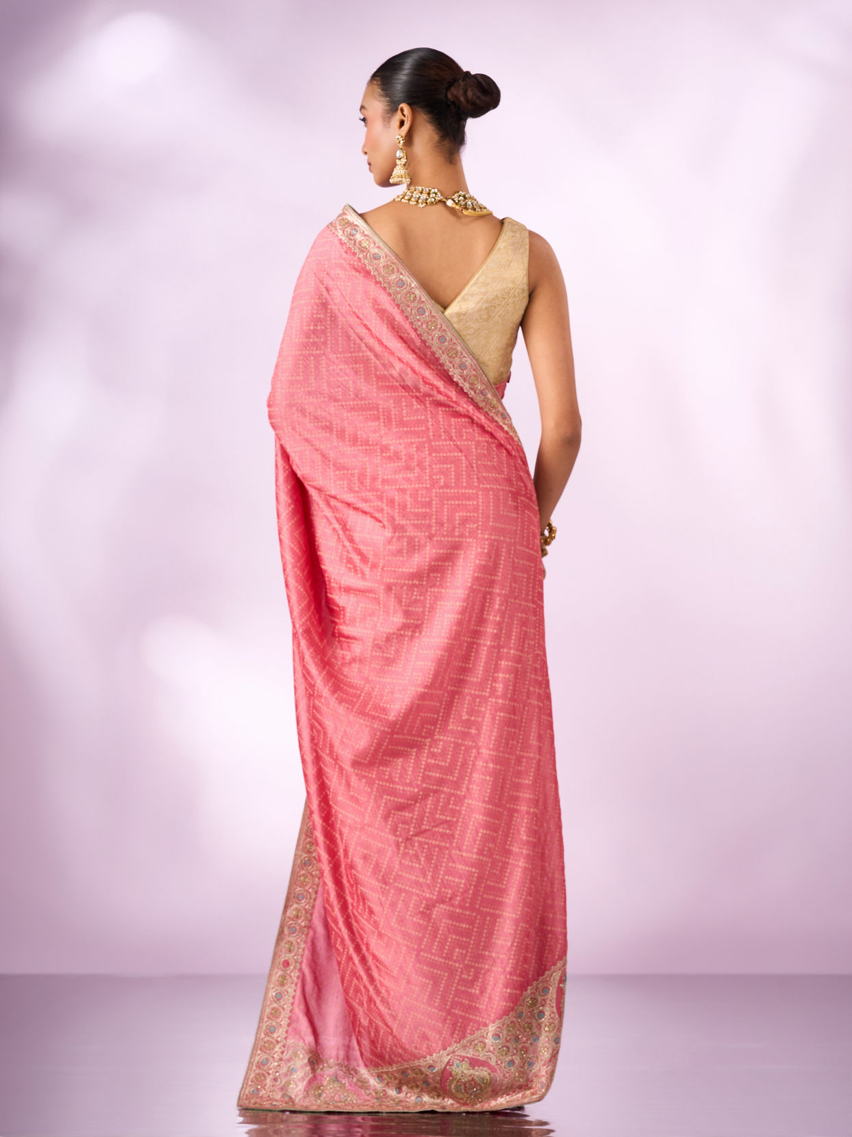 Mohey Women Pink Silk Saree with Stone Work
