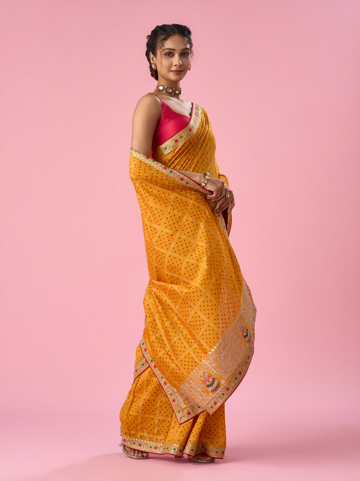 Mohey Women Mustard Yellow Art Silk Saree with Thread Work