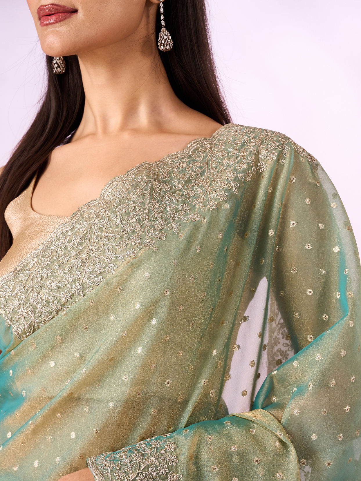 Mohey Women Sea Green Organza Saree with Zari Weave