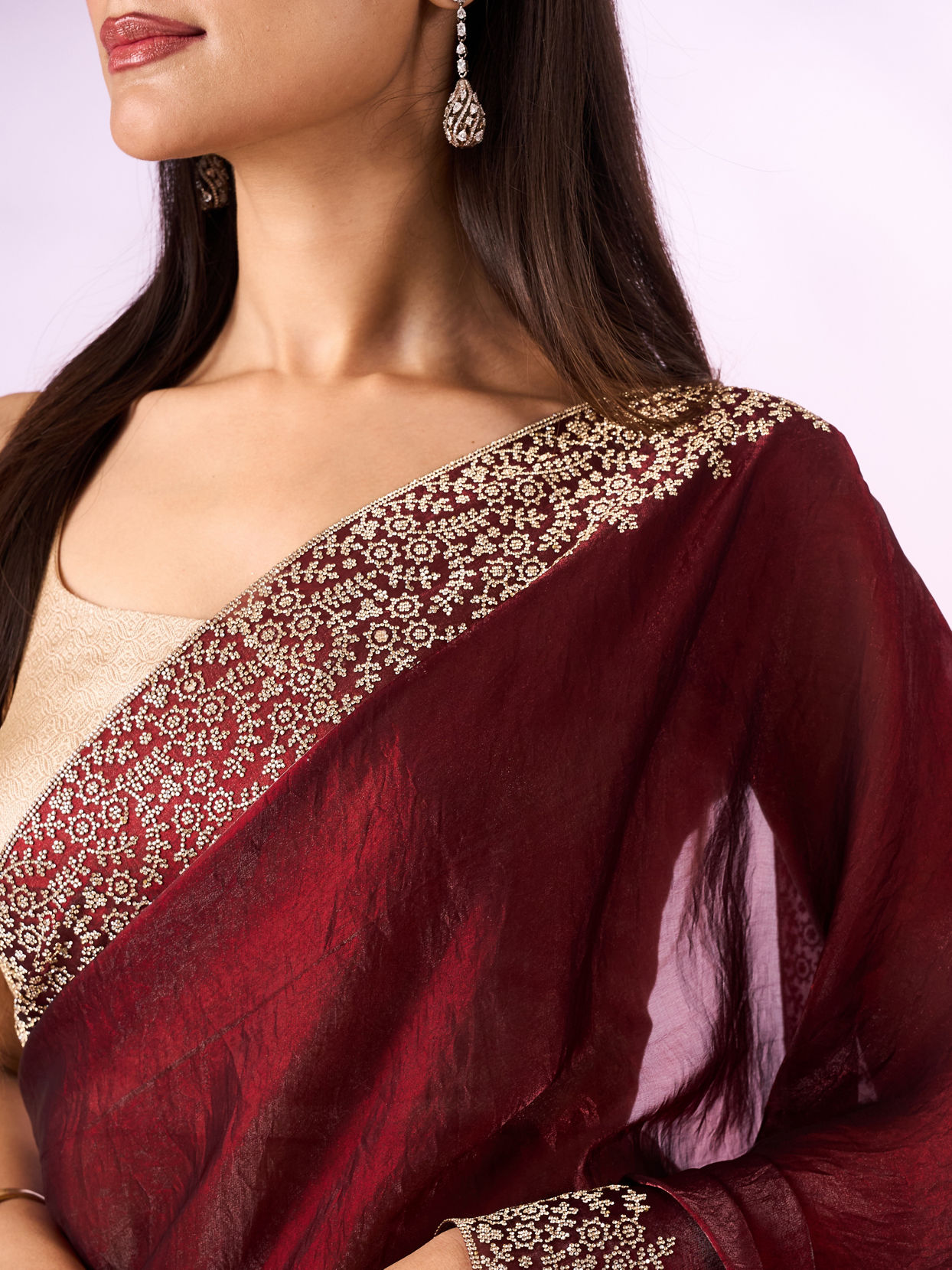 Mohey Women Maroon Organza Saree with Stone Work