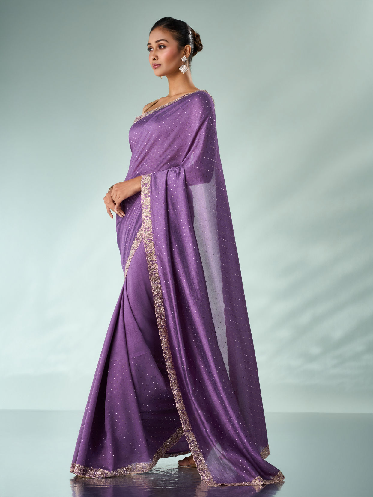 Mohey Women Purple Silk Saree with Stone Work