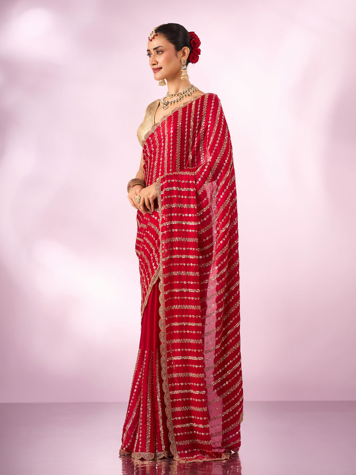 Mohey Women Pink Organza Saree with Cutdana Work