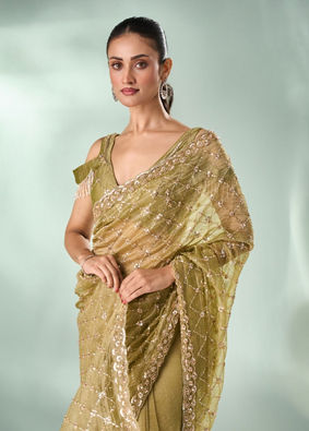 Mohey Women Pista Organza Saree with Cutdana Work