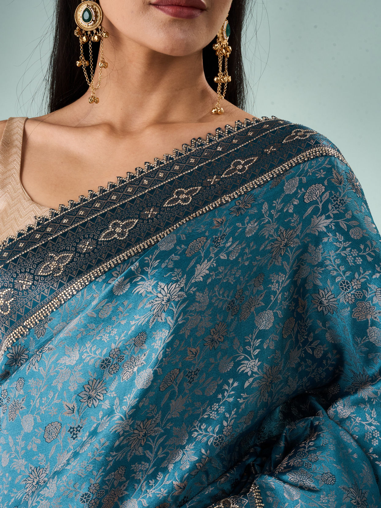 Mohey Women Light Blue Silk Saree with Stone Work