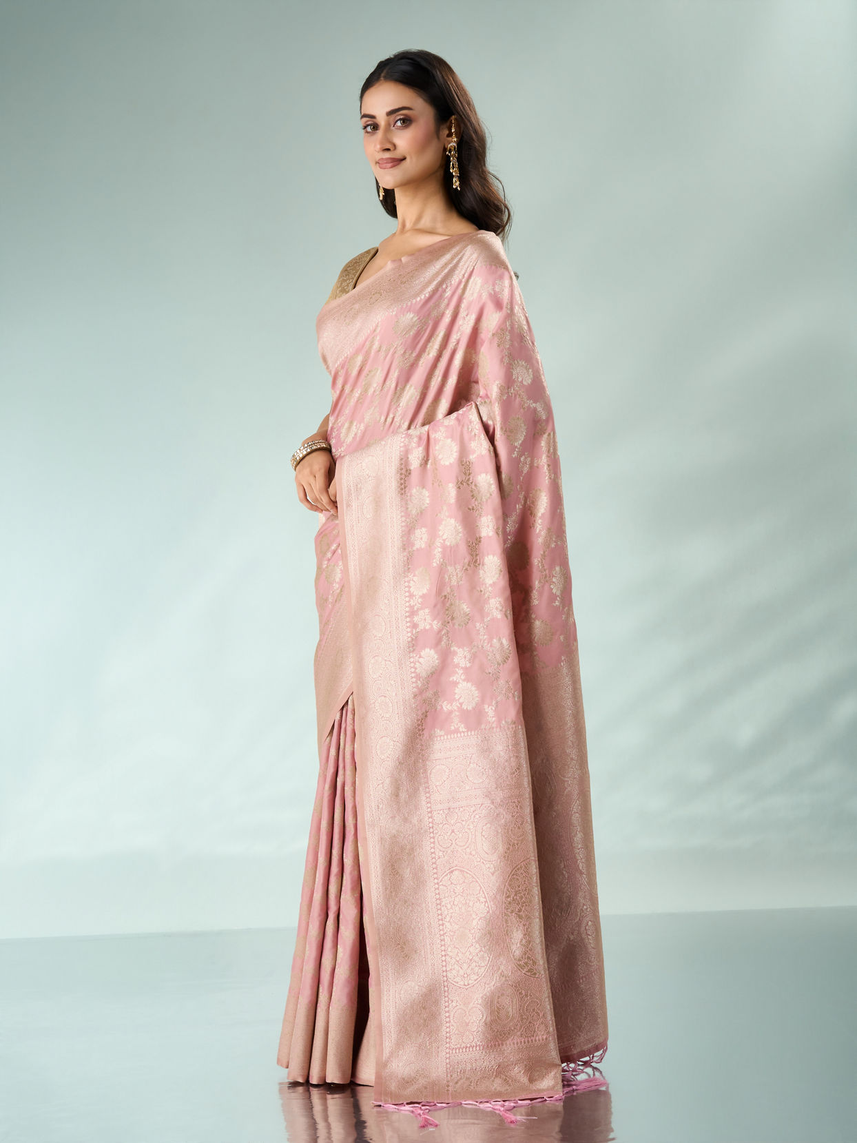 Mohey Women Light Pink Silk Saree with Weave