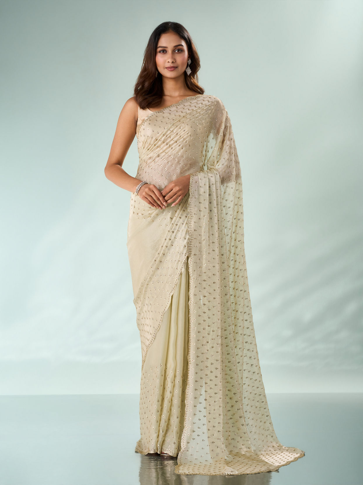 Mohey Women Green Organza Saree with Stone Work