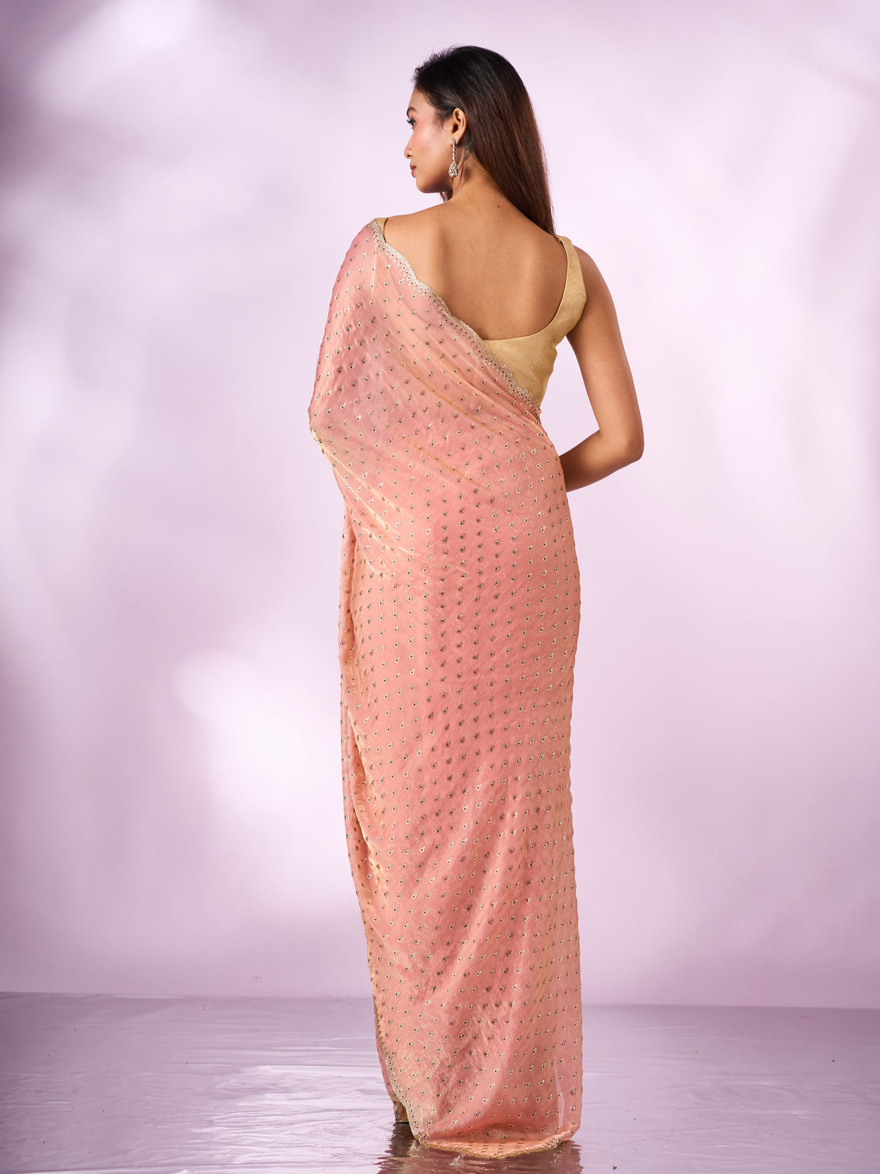 Mohey Women Pink Organza Saree with Stone Work