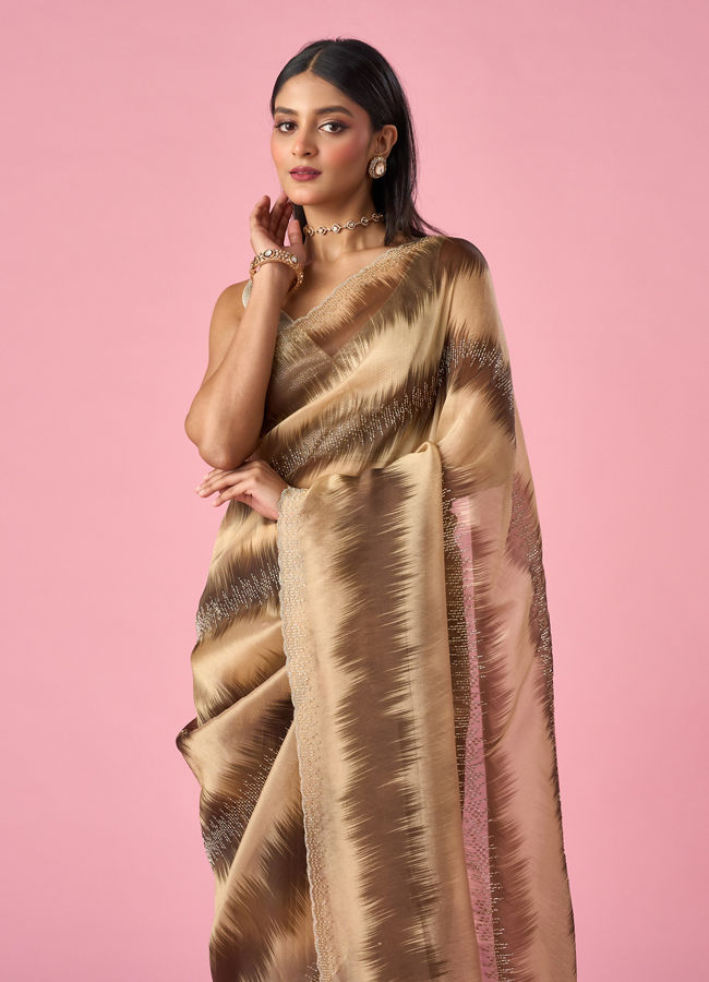 Mohey Women Green Organza Saree with Cutdana Work