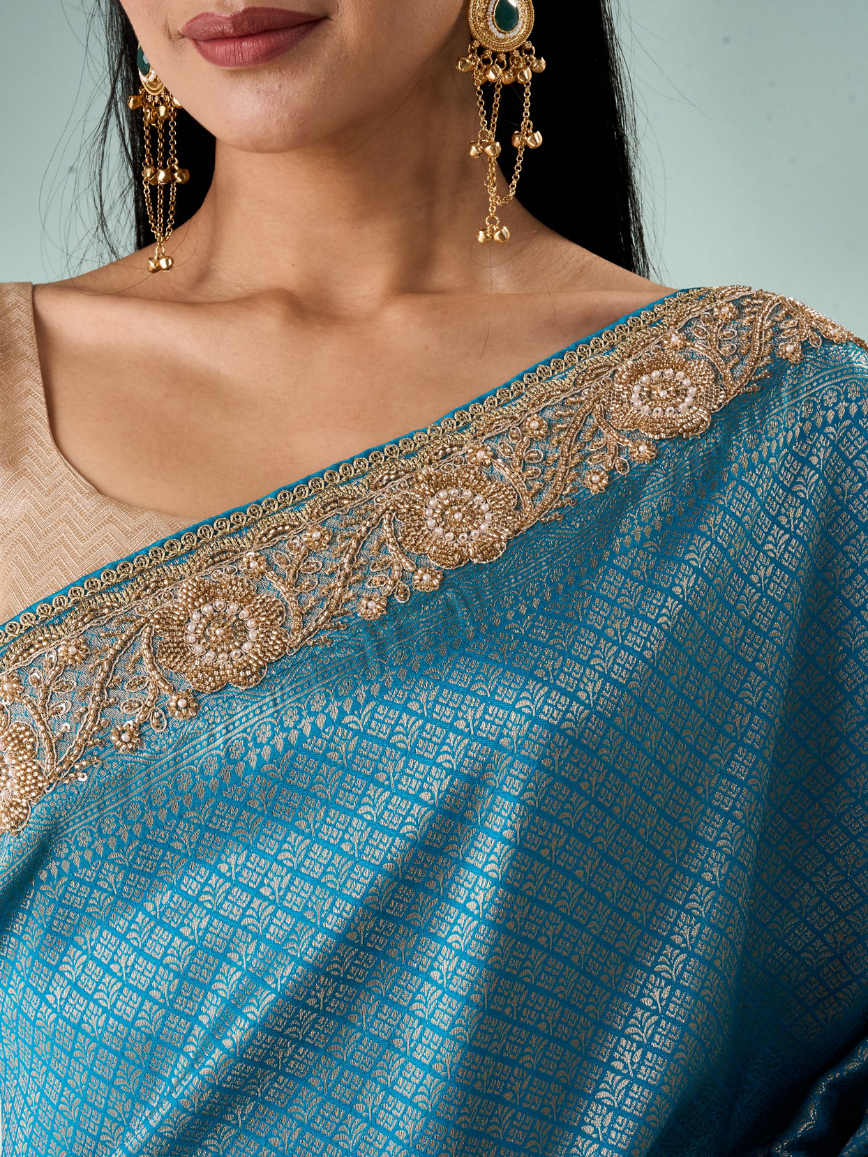 Mohey Women Green Silk Banarasi Saree with Hand Embroidery