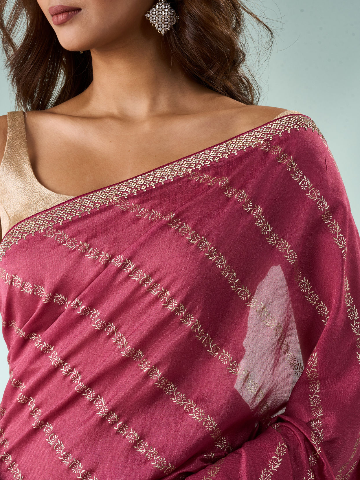 Mohey Women Pink Art Silk Saree with Stone Work