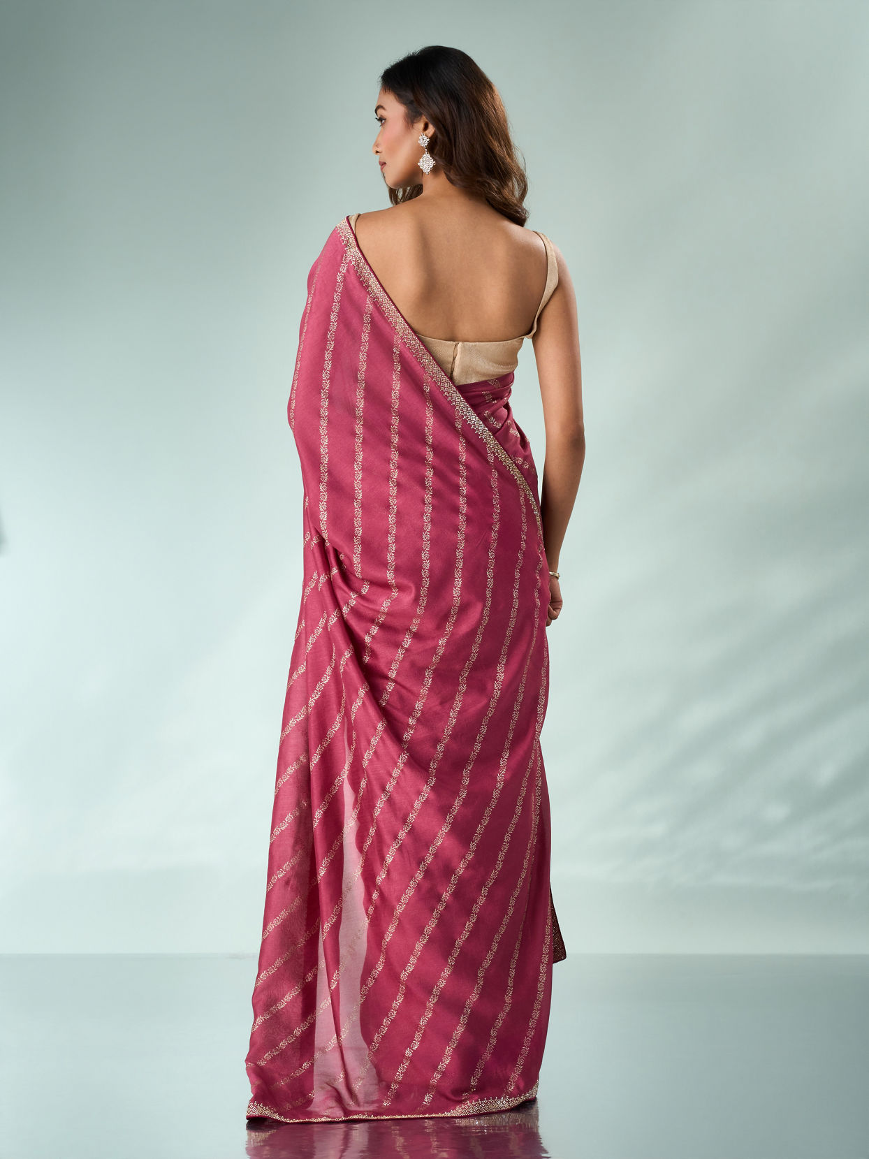 Mohey Women Pink Art Silk Saree with Stone Work