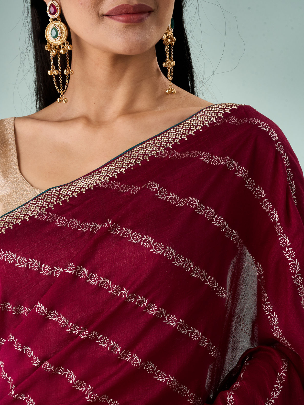 Mohey Women Wine Silk Saree with Print and Stone Work