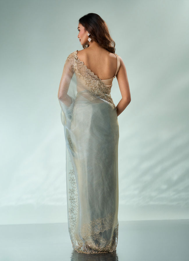 Mohey Women Sea Green Organza Saree with Cutdana Work