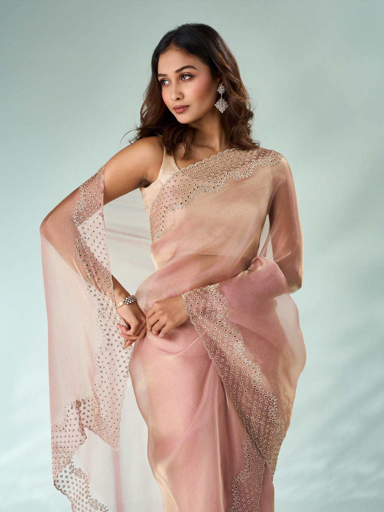 Mohey Women Pink Organza Saree with Stone Work