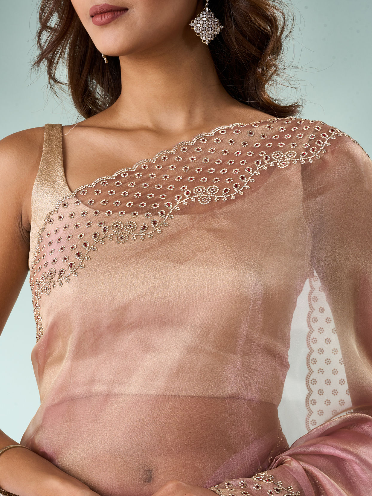 Mohey Women Pink Organza Saree with Stone Work