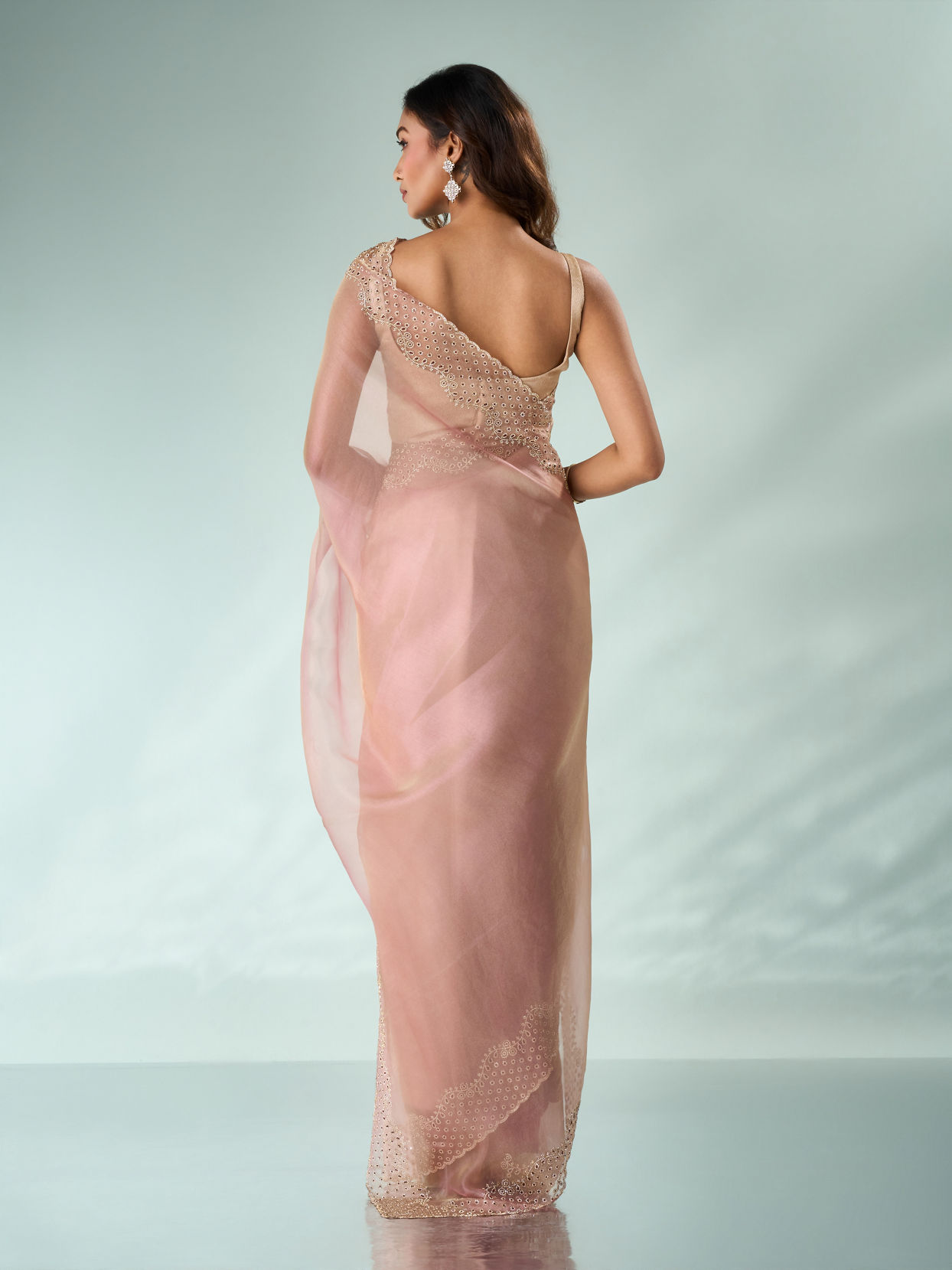 Mohey Women Pink Organza Saree with Stone Work