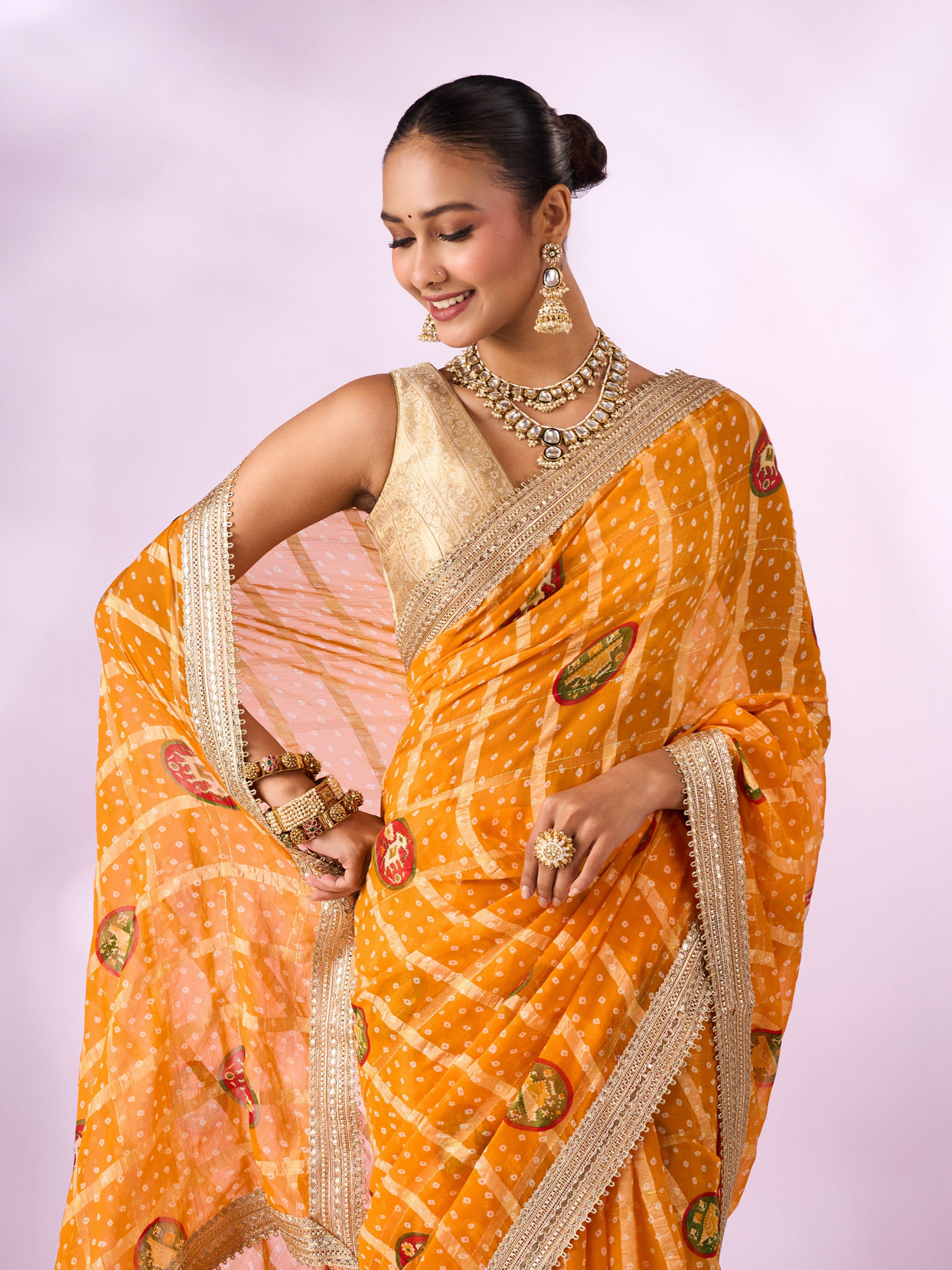 Mohey Women Mustard Yellow Georgette Saree with Zari Print