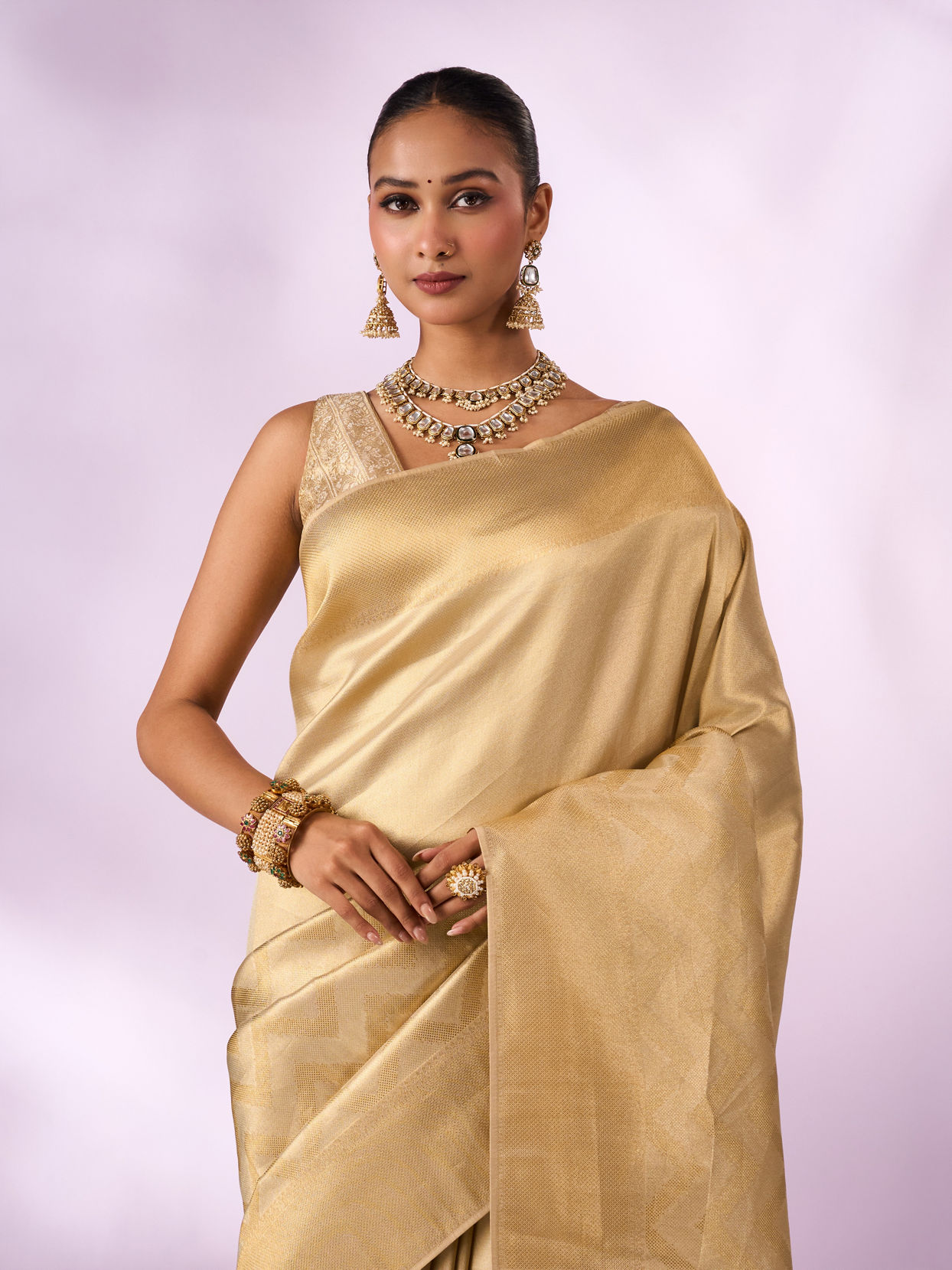 Mohey Women Cream Silk Banarasi Saree with Weave Design
