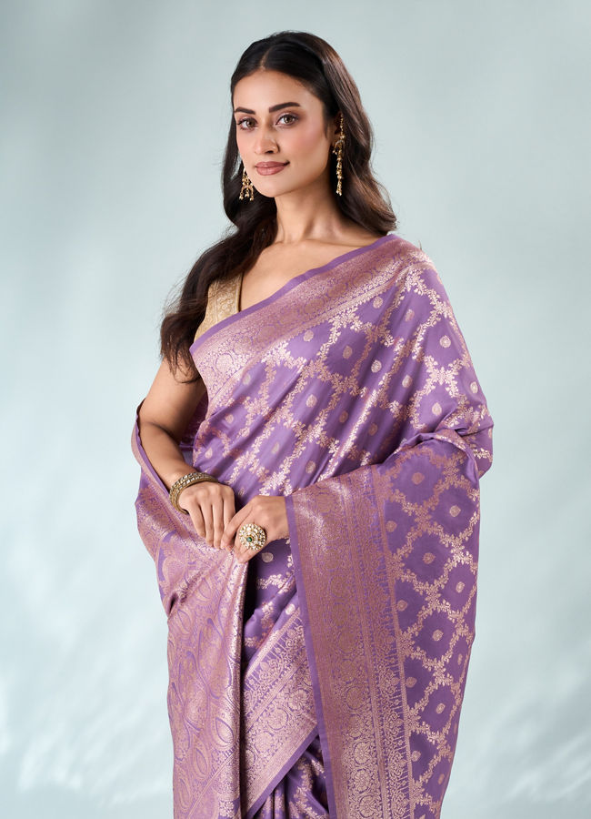 Mohey Women Lilac Silk Saree with Weave Design