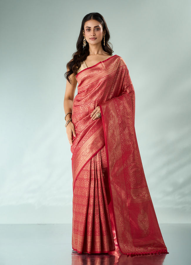 Mohey Women Pink Art Silk Saree with Weave
