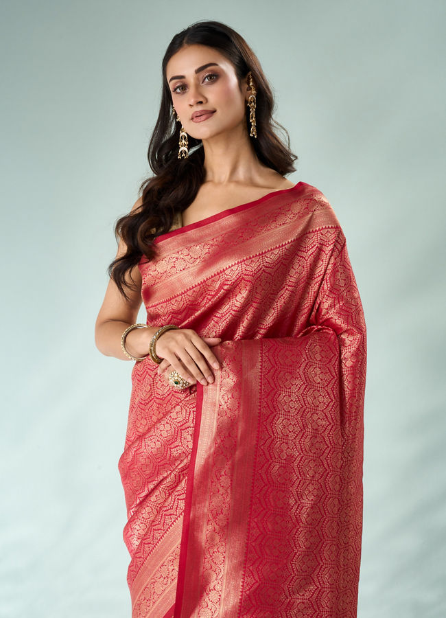 Mohey Women Pink Art Silk Saree with Weave