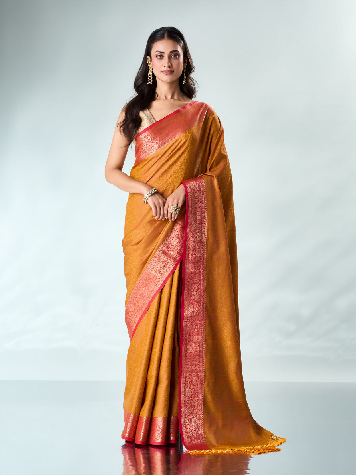 Mohey Women Mustard Yellow Silk Saree with Weave