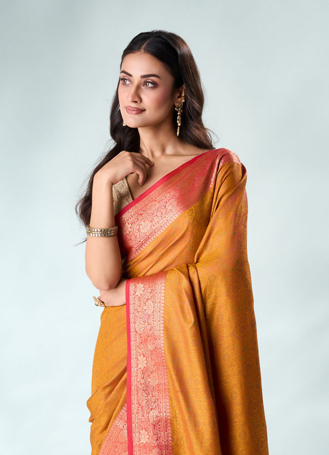 Mohey Women Mustard Yellow Silk Saree with Weave