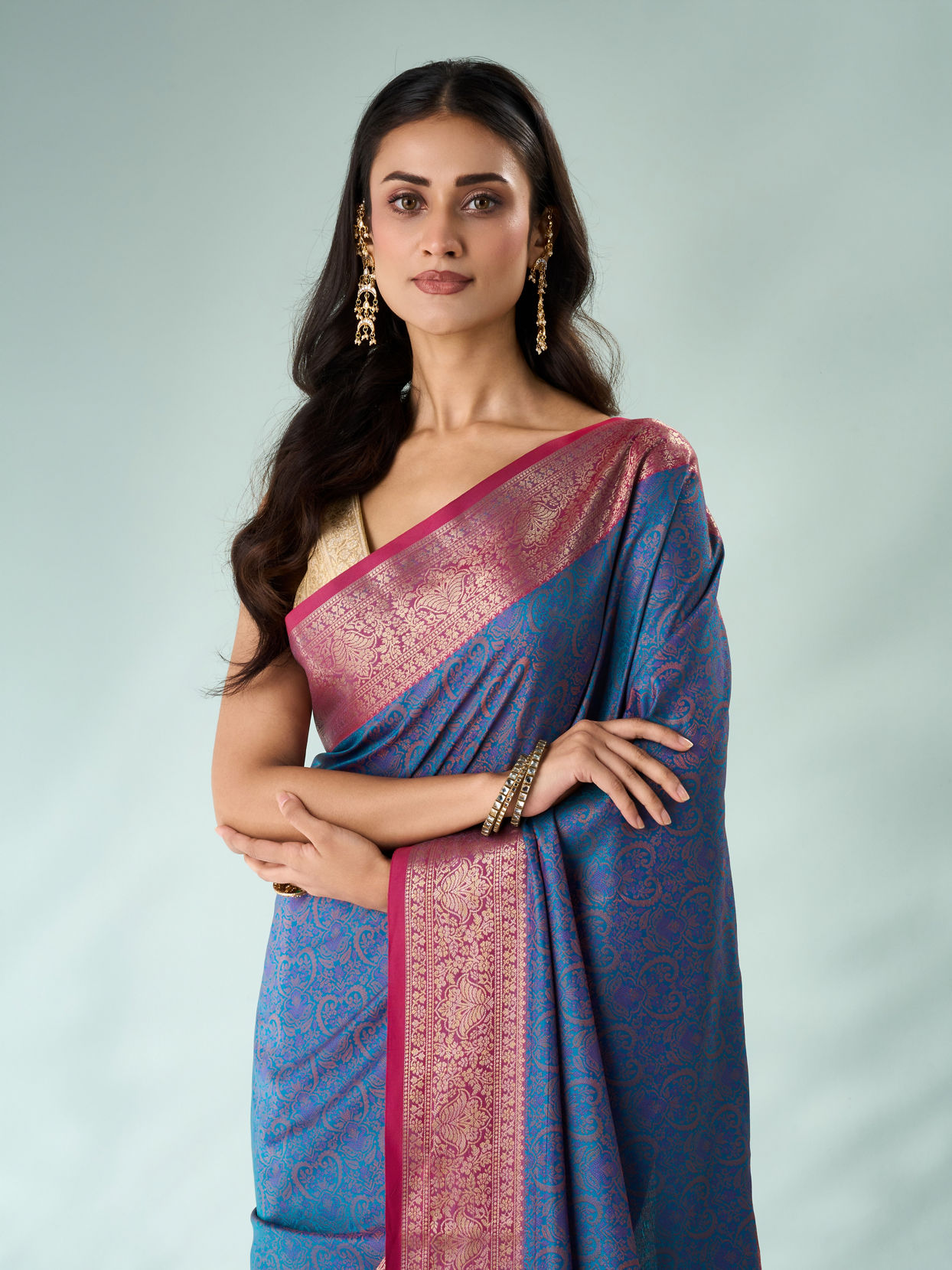 Mohey Women Yellow Silk Saree with Weave Design